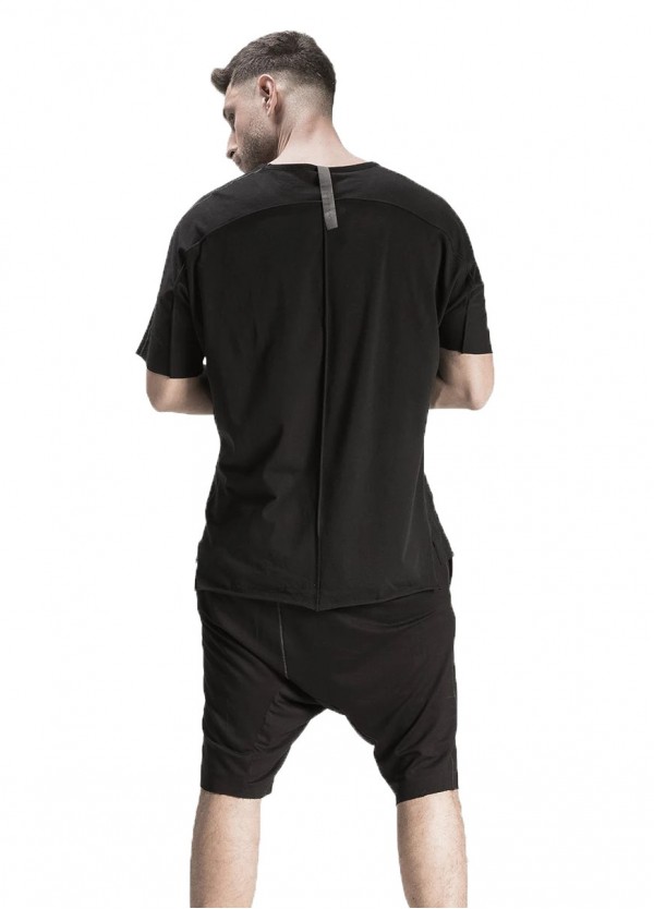 BLACK RIBBED DETAIL T-SHIRT